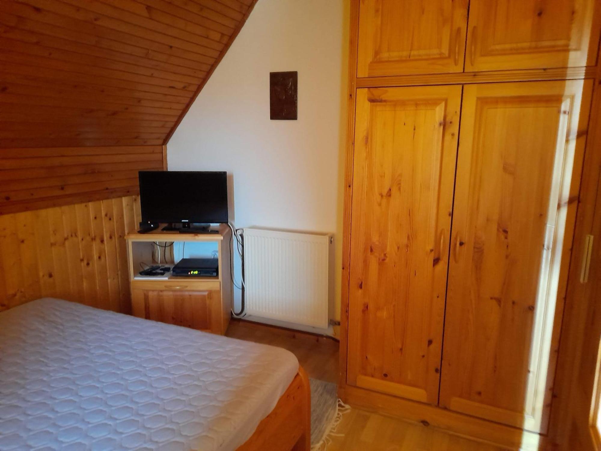 Harmonia Vendeghaz 100 Meterre Az Igali Gyogyfuerdotol Apartment Exterior photo